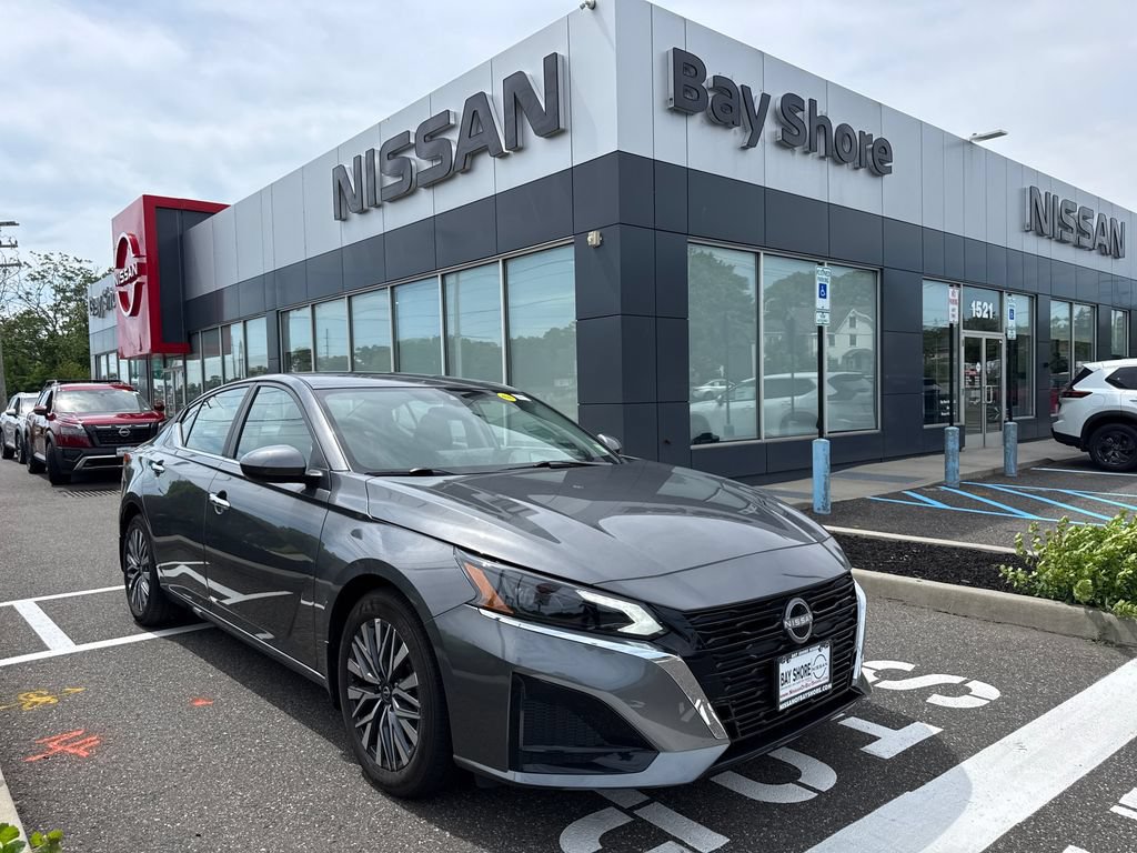 Certified 2025 Nissan Altima 2.5 SV w/ SV Premium Package