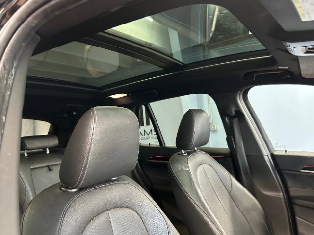 Used 2018 BMW X1 xDrive28i image 12