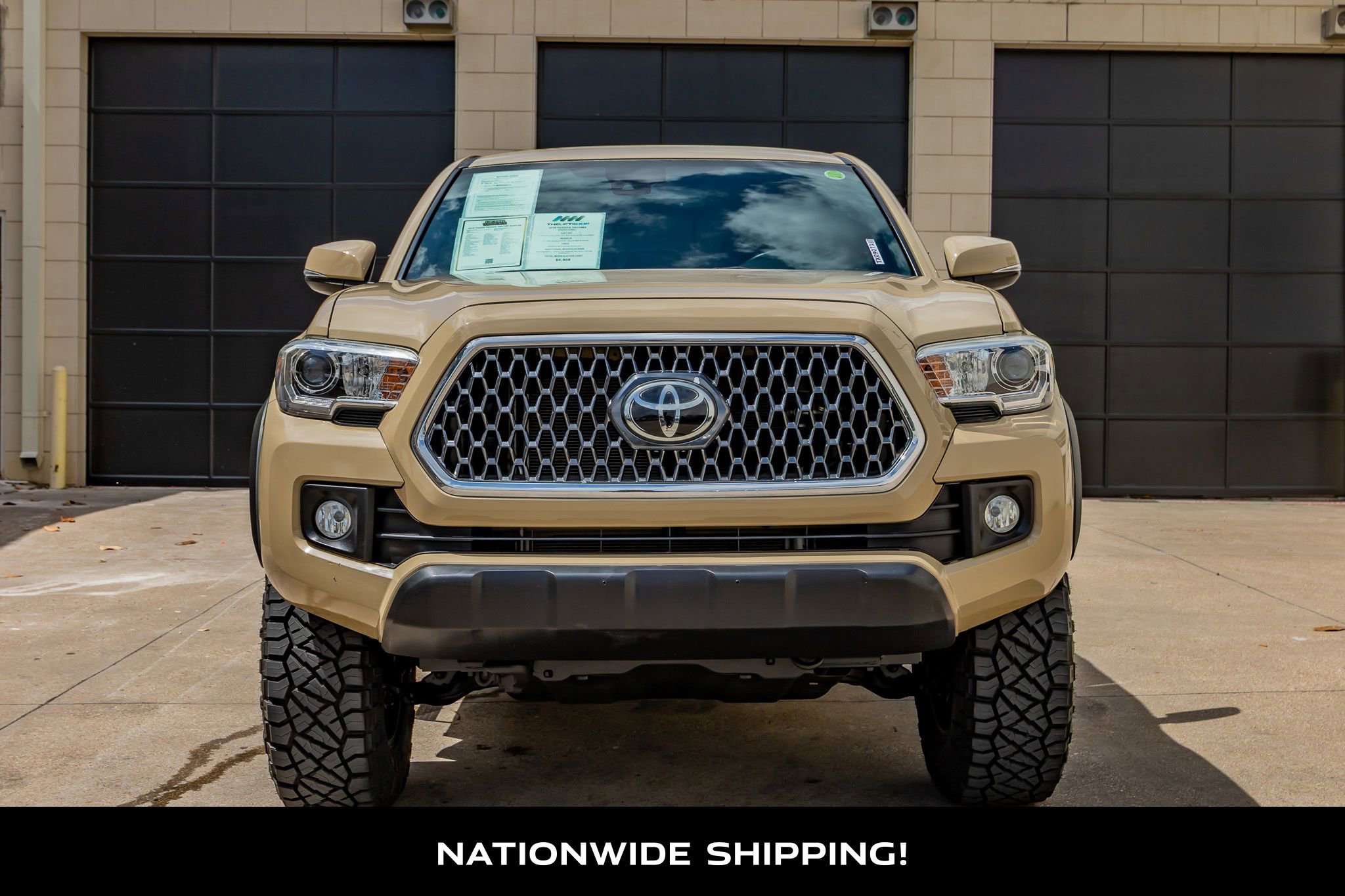 Used 2019 Toyota Tacoma TRD Off-Road AWD/4WD image 4