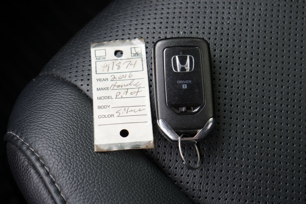 Used 2016 Honda Pilot Elite image 37