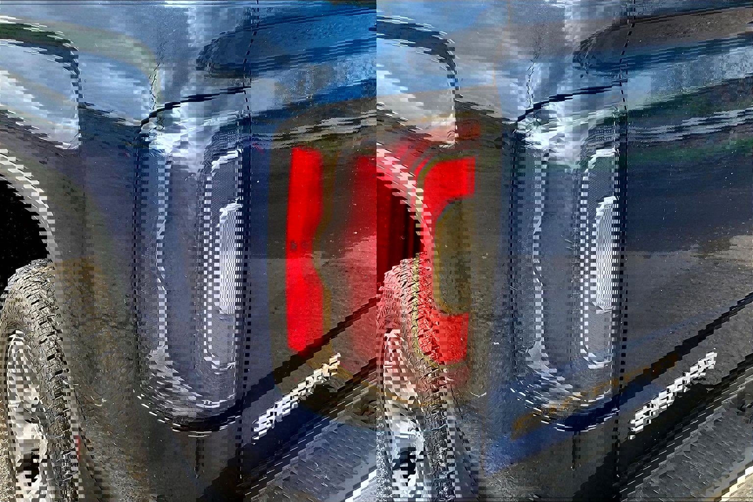 Used 2017 GMC Sierra 1500 SLT image 24