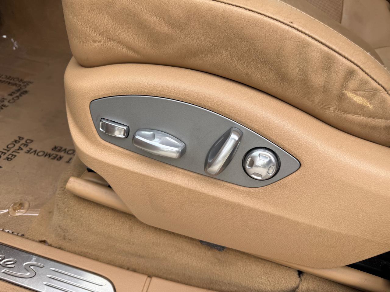 Used 2014 Porsche Cayenne S AWD/4WD image 10