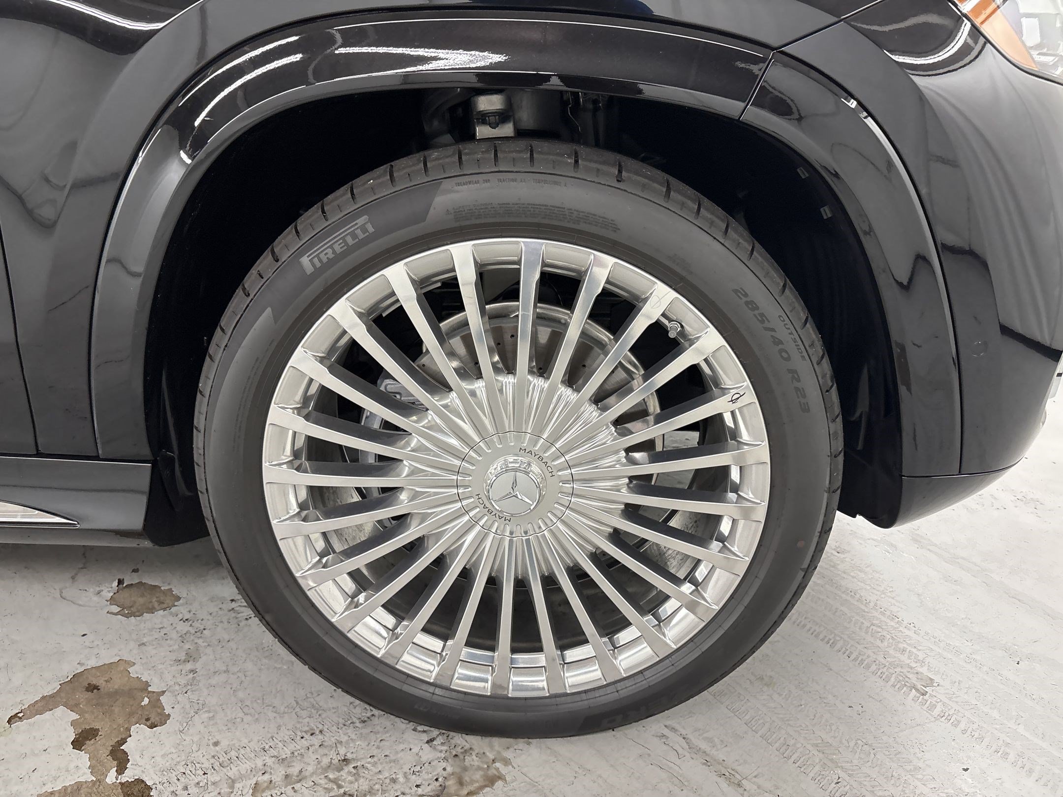 New 2026 Mercedes-Benz Maybach GLS 600 4MATIC image 13