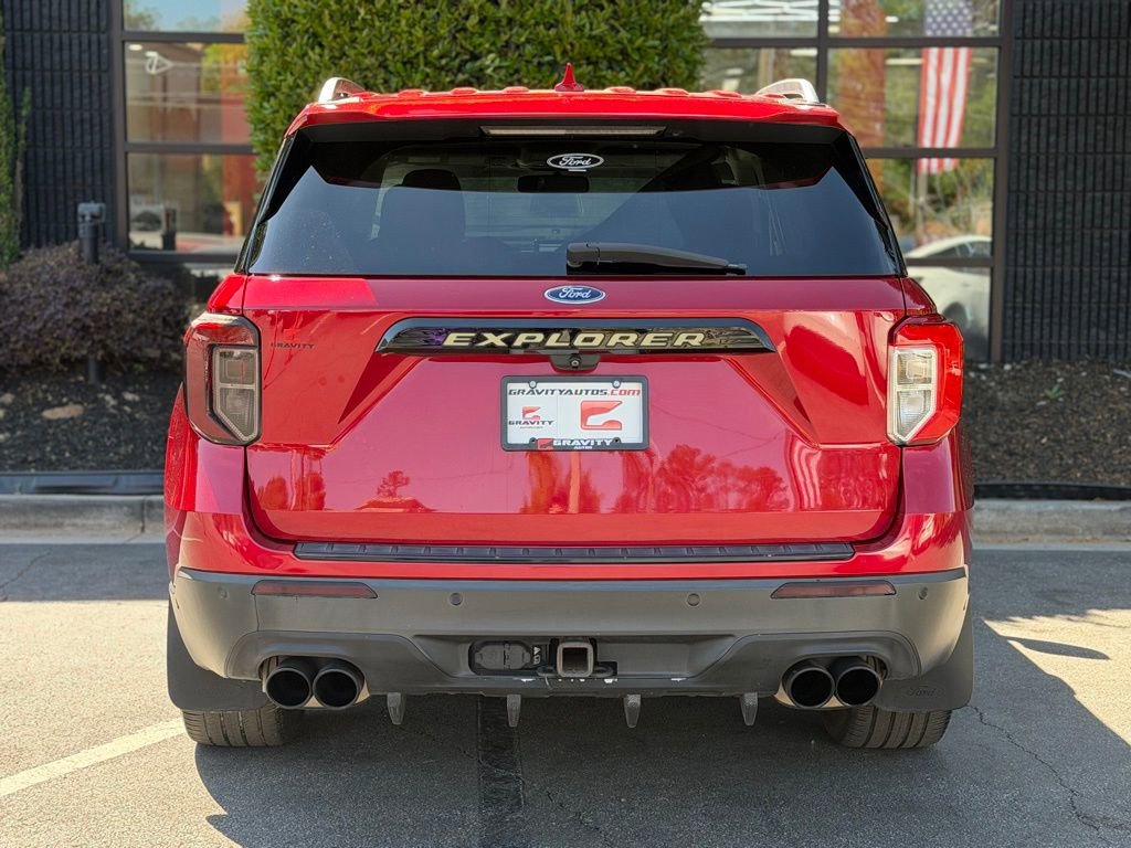 Used 2020 Ford Explorer Platinum w/ Premium Technology Package AWD/4WD image 14
