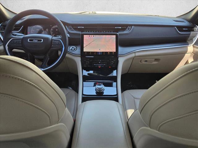 Used 2023 Jeep Grand Cherokee Limited image 18