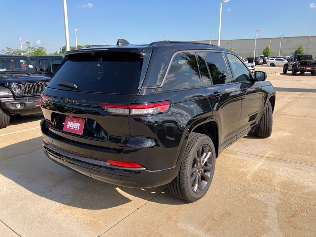 New 2026 Jeep Grand Cherokee Limited AWD/4WD image 6