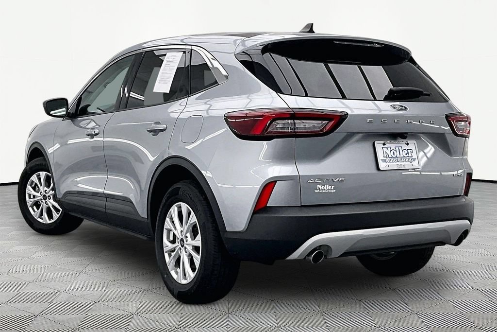 Used 2023 Ford Escape Active AWD/4WD image 13