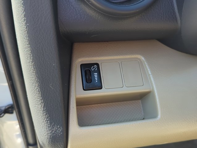 Used 2010 Toyota RAV4 4WD image 22