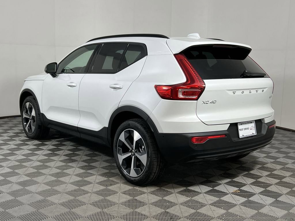 New 2026 Volvo XC40 B5 Plus w/ Protection Package Premier image 6