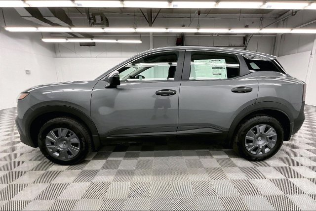New 2027 Nissan Kicks S FWD image 18