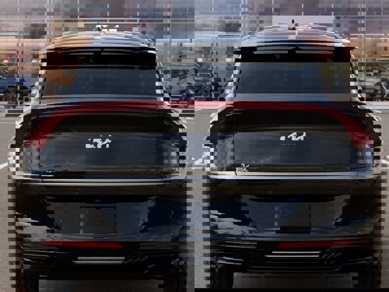 New 2025 Kia EV6 Light image 13