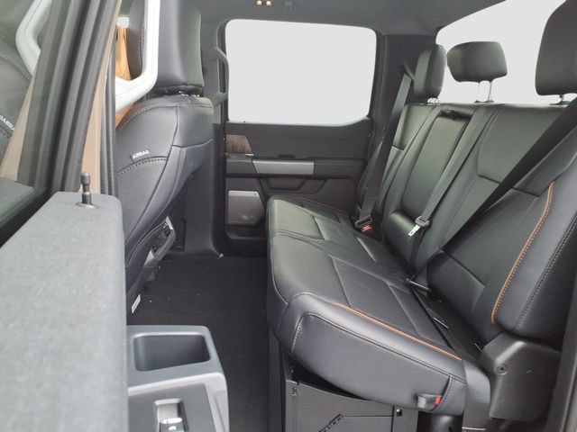 New 2026 Ford F550 4x4 Crew Cab image 6