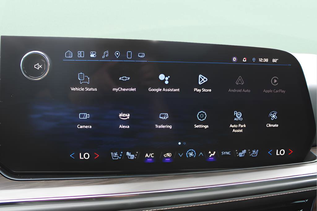 Used 2025 Chevrolet Suburban Premier image 22