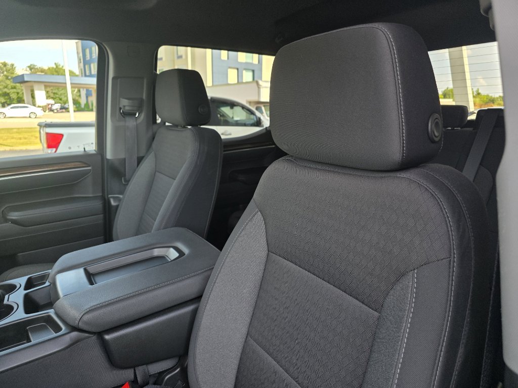 Used 2025 Chevrolet Silverado 1500 RST w/ LPO, Liner Protection Package image 11