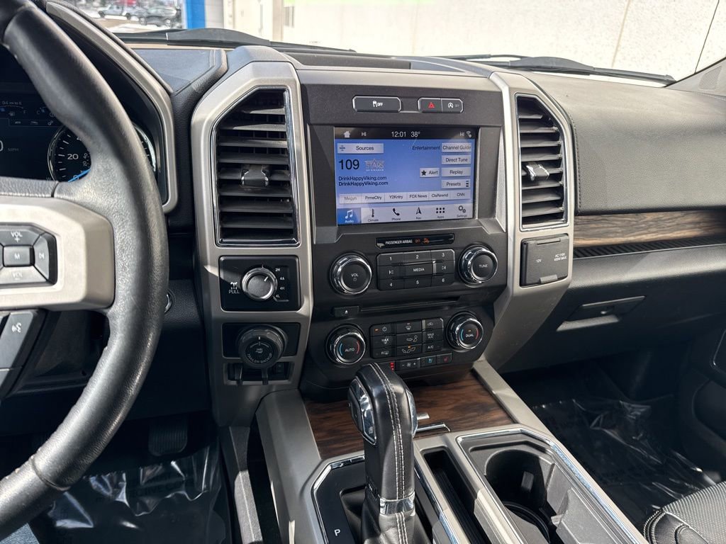 Used 2018 Ford F150 Lariat image 23