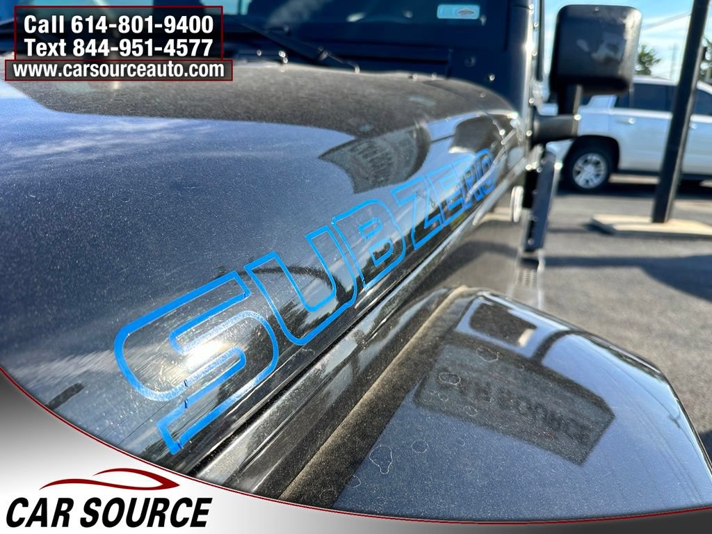 Used 2012 Jeep Wrangler Unlimited Sahara AWD/4WD image 9