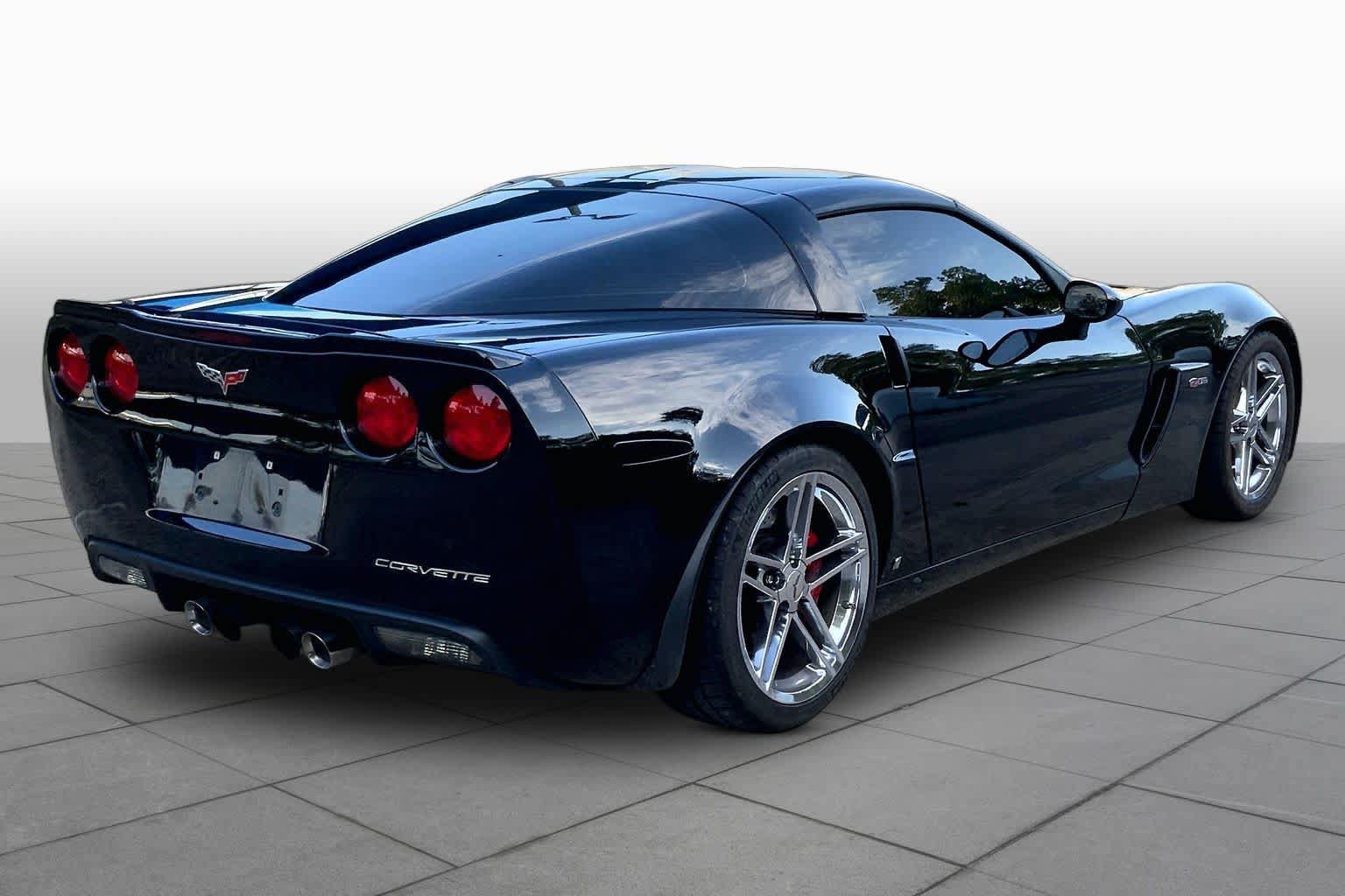 Used 2009 Chevrolet Corvette Z06 w/ Preferred Equipment Group RWD image 12