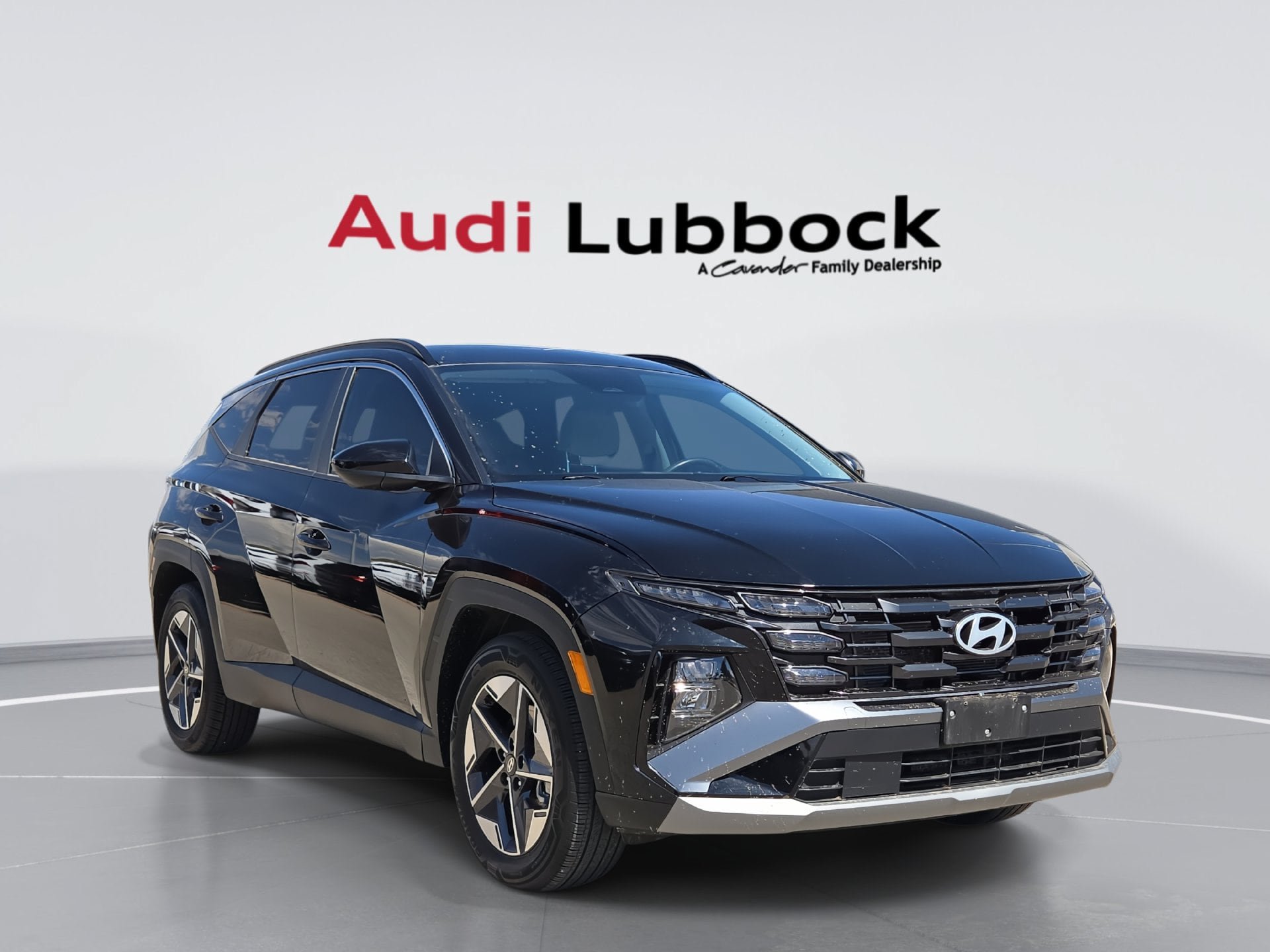 Used 2025 Hyundai Tucson SEL FWD image 1