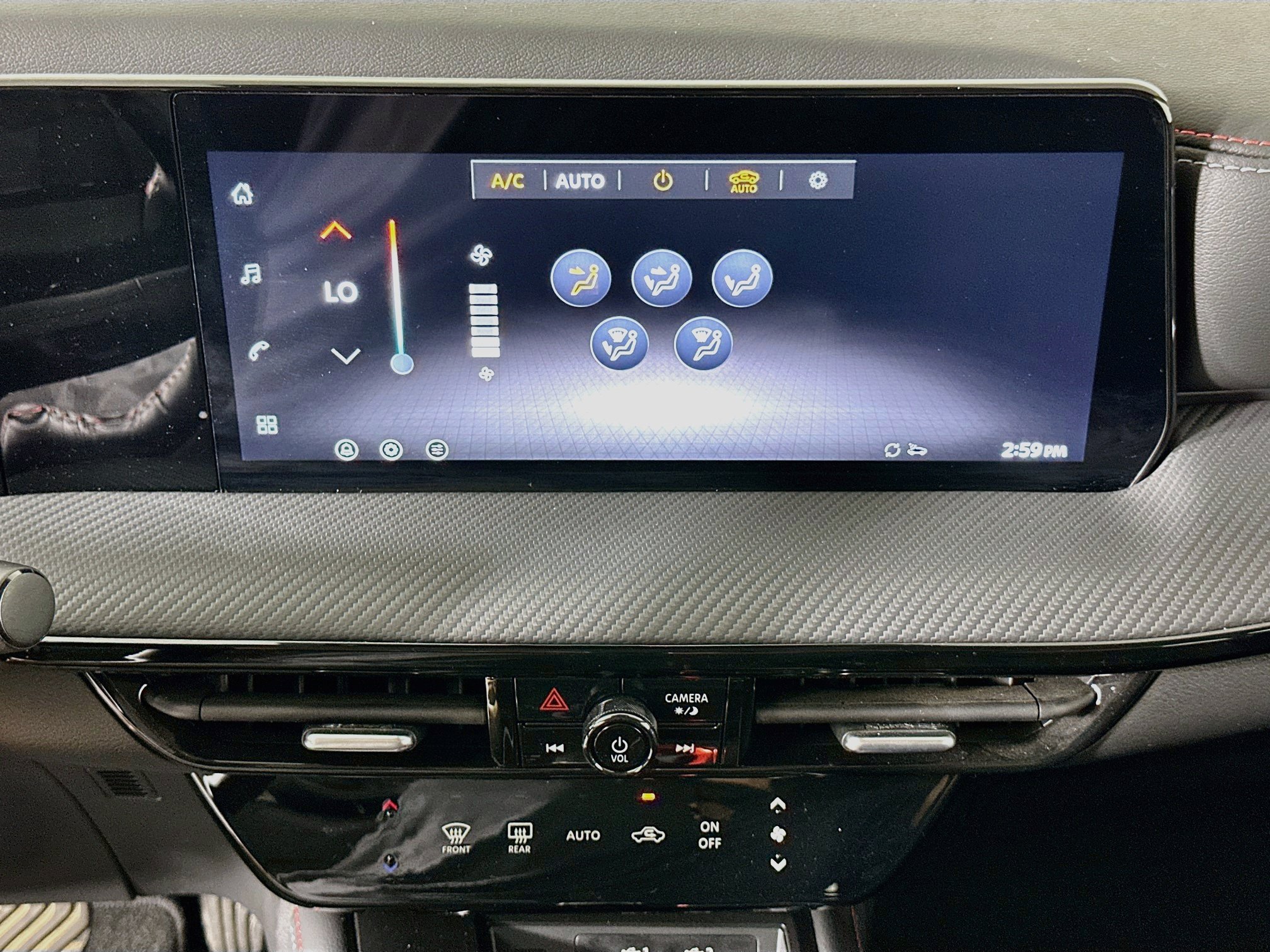 Used 2026 Nissan Kicks SR FWD image 23