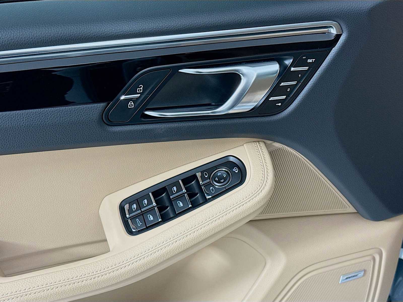 New 2025 Porsche Macan S image 11