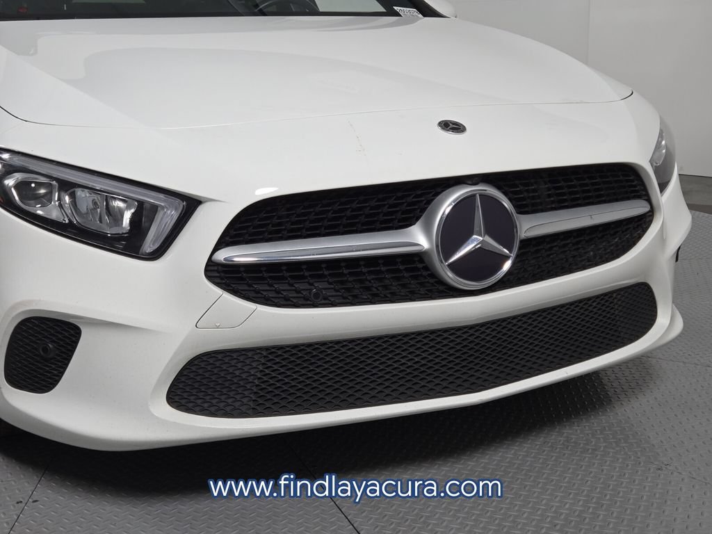 Used 2022 Mercedes-Benz A 220 w/ Premium Package Lite image 12