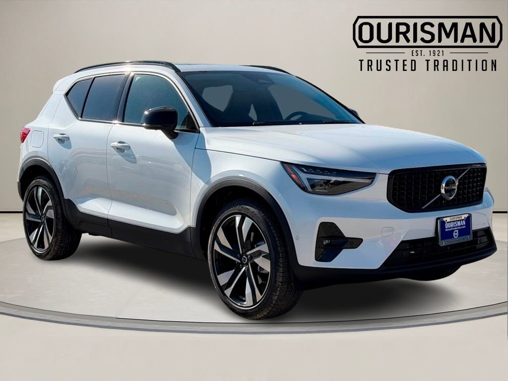 New 2026 Volvo XC40 B5 Ultra w/ Protection Package Premier image 1