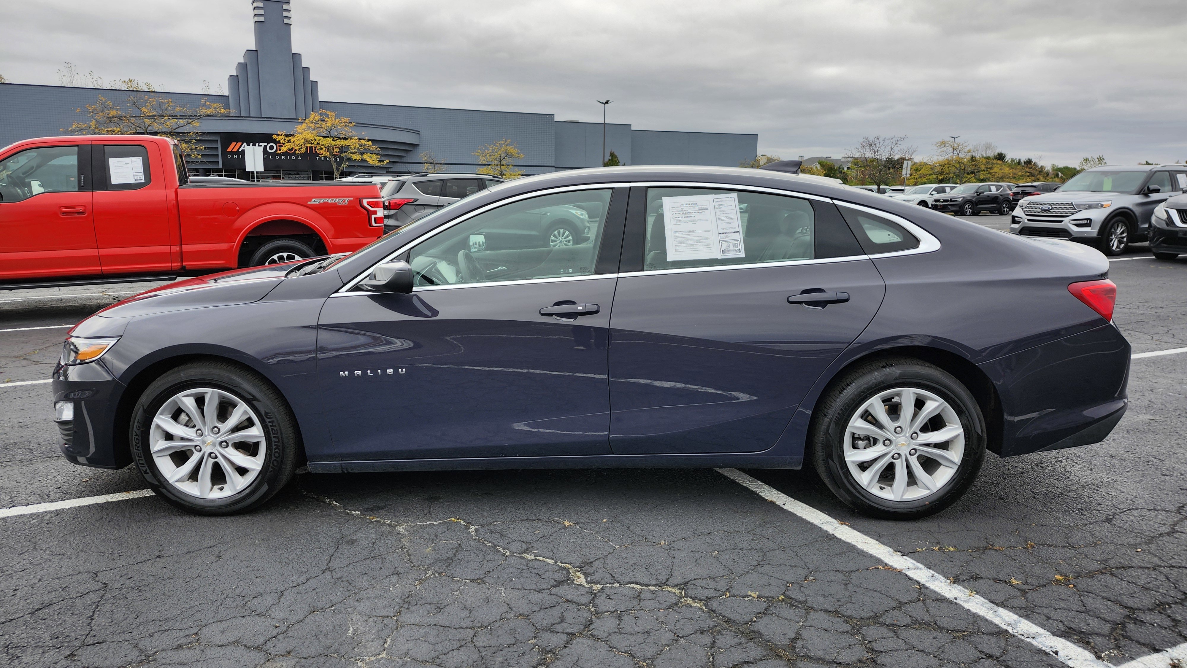 Used 2025 Chevrolet Malibu LT image 8