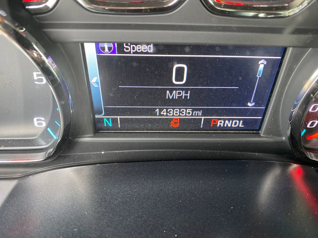 Used 2018 Chevrolet Silverado 1500 LTZ w/ Sport Package AWD/4WD image 18