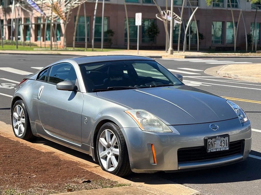 Used 2005 Nissan 350Z Touring w/ (K96) Aerodynamics Pkg image 6