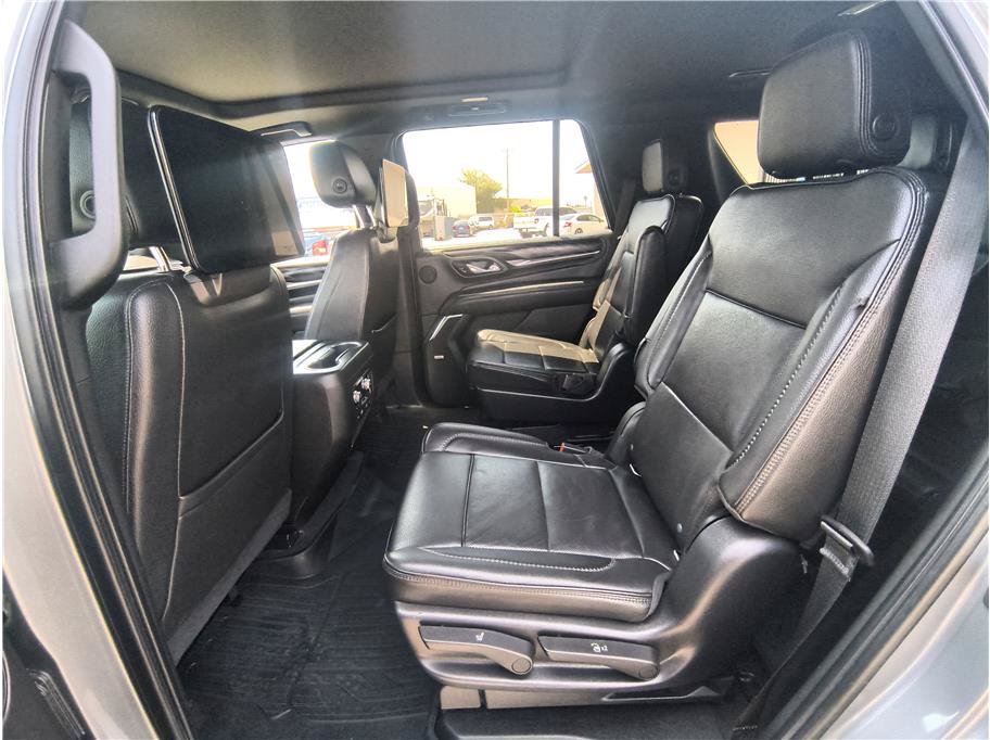 Used 2021 GMC Yukon Denali w/ Denali Premium Package AWD/4WD image 10