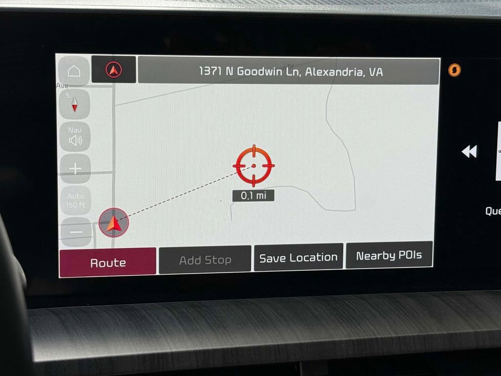 Used 2024 Kia Telluride EX w/ EX Captain's Chair Package image 6