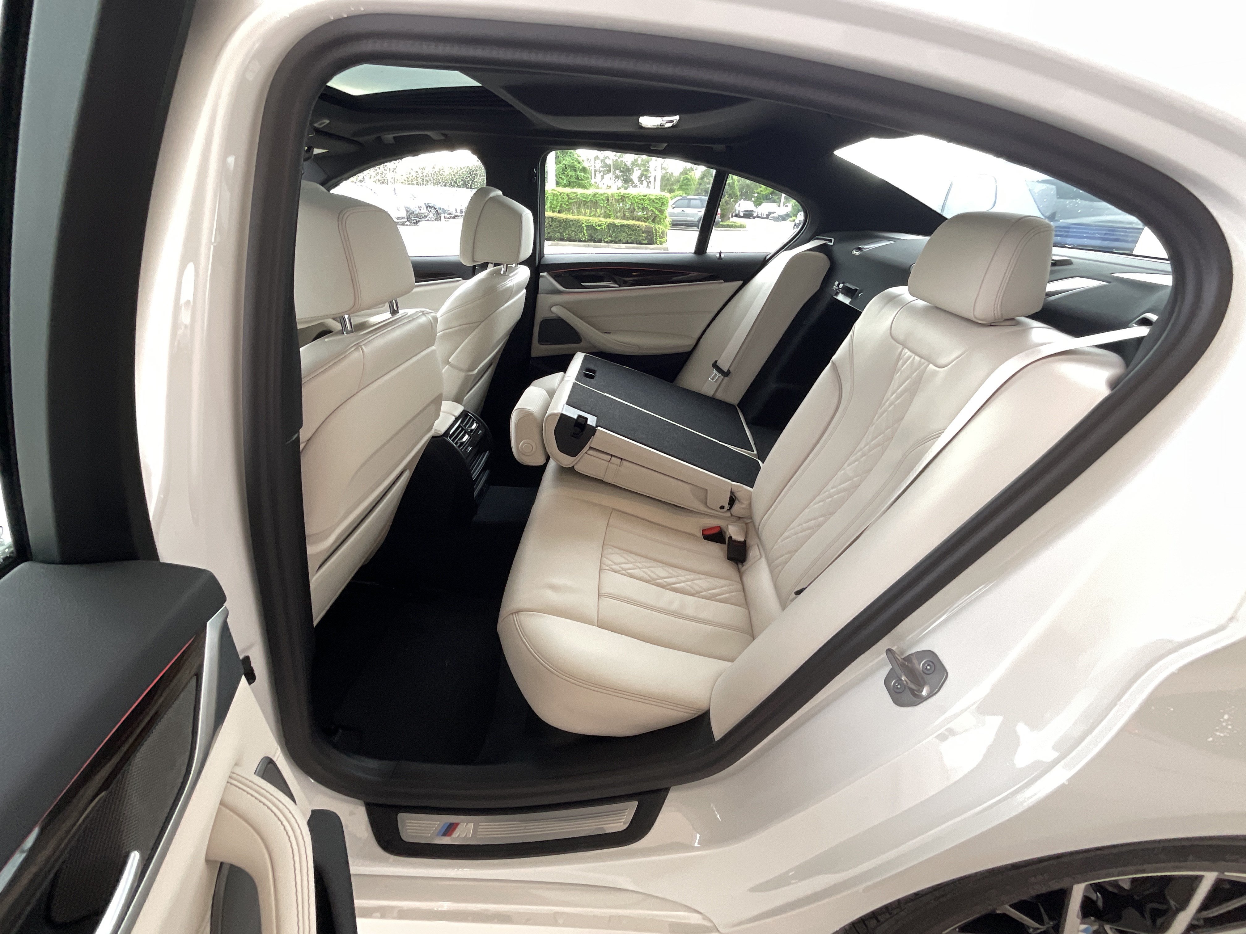 Certified 2023 BMW 540i xDrive w/ M Sport Package AWD/4WD image 29