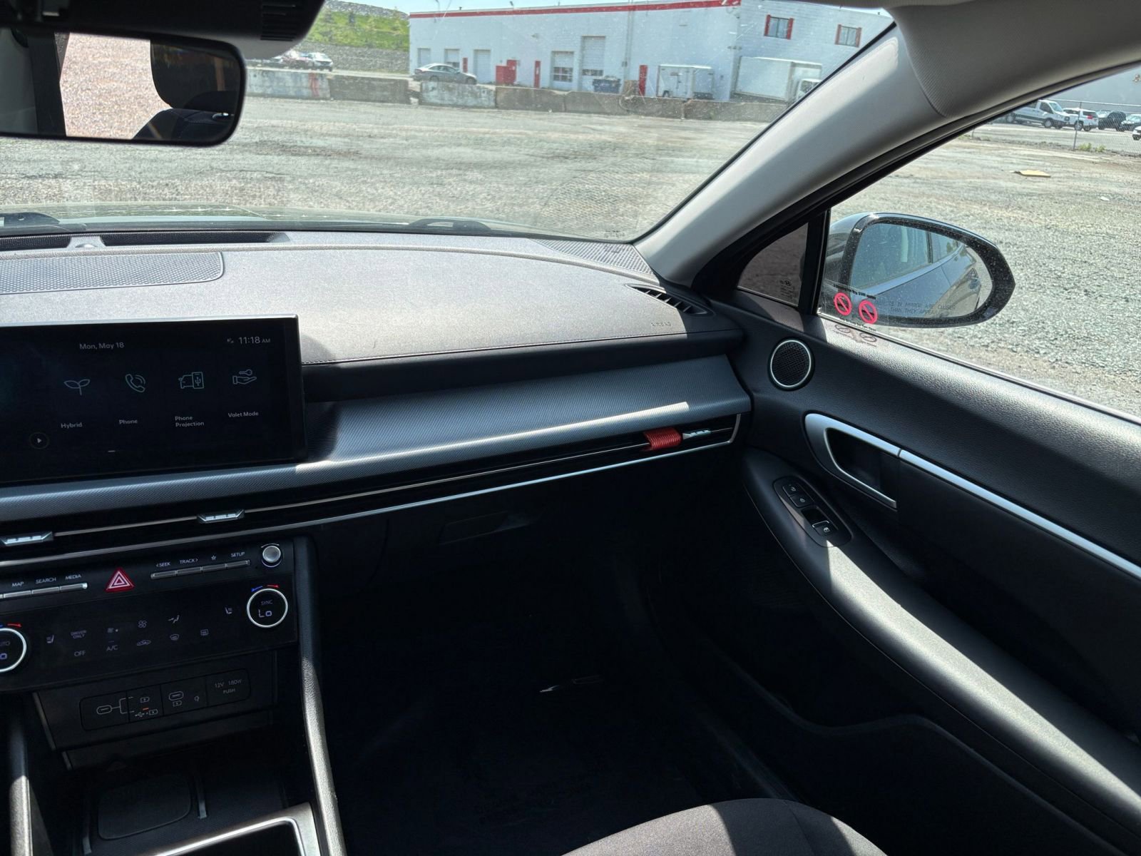 Used 2025 Hyundai Sonata SEL FWD image 31