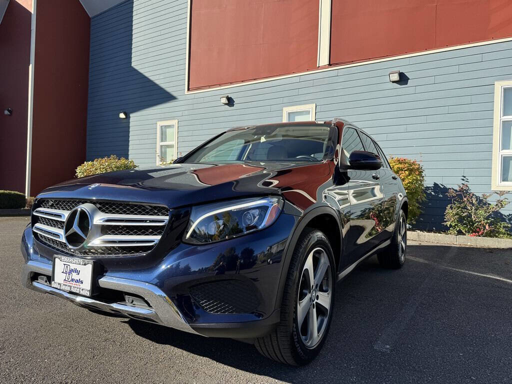 Used 2016 Mercedes-Benz GLC 300 w/ Multimedia Package image 7