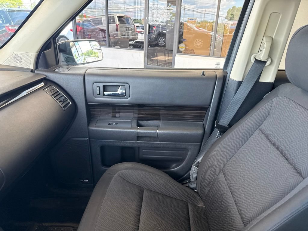 Used 2019 Ford Flex SEL w/ Class III Trailer Tow Package AWD/4WD image 26