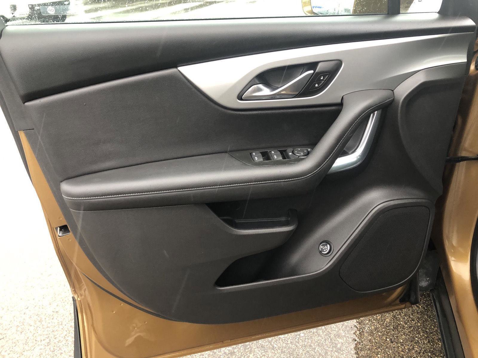 Used 2019 Chevrolet Blazer LT FWD image 20