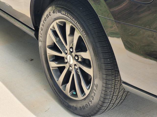 Used 2020 Ford Expedition Limited RWD image 7