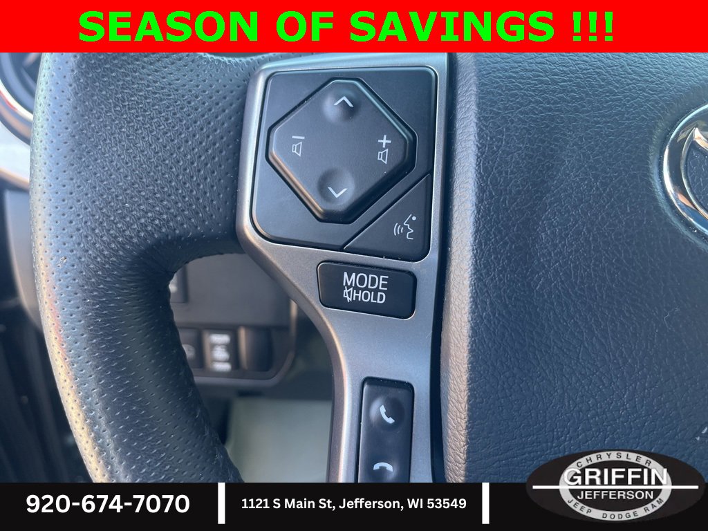 Used 2020 Toyota Tacoma Limited image 12