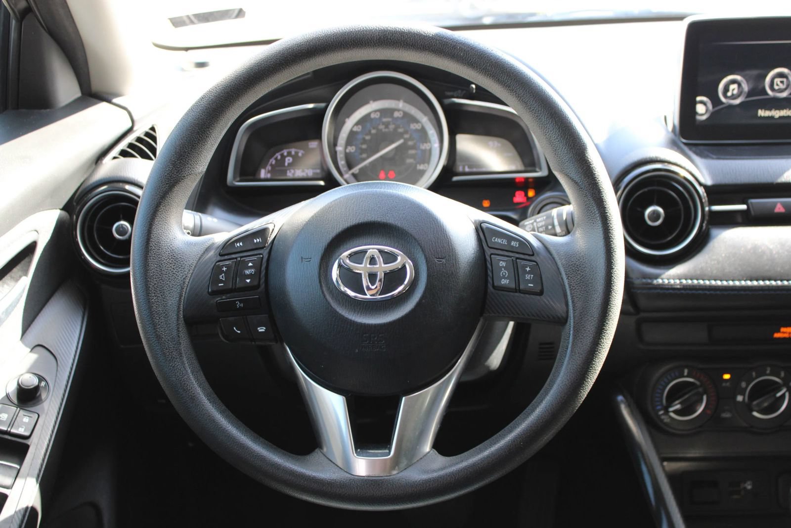Used 2018 Toyota Yaris iA FWD image 25