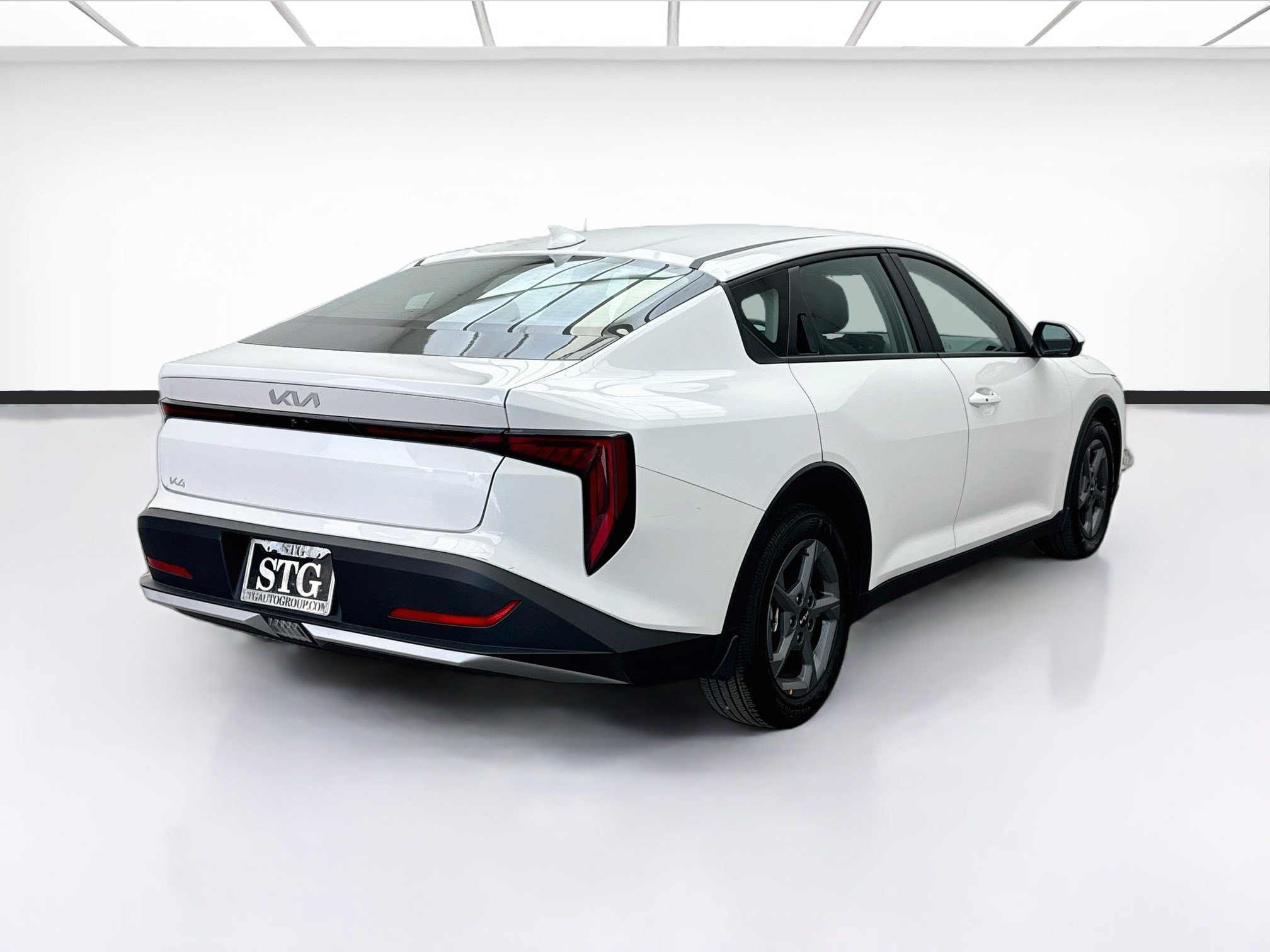 Used 2025 Kia K4 FWD image 4