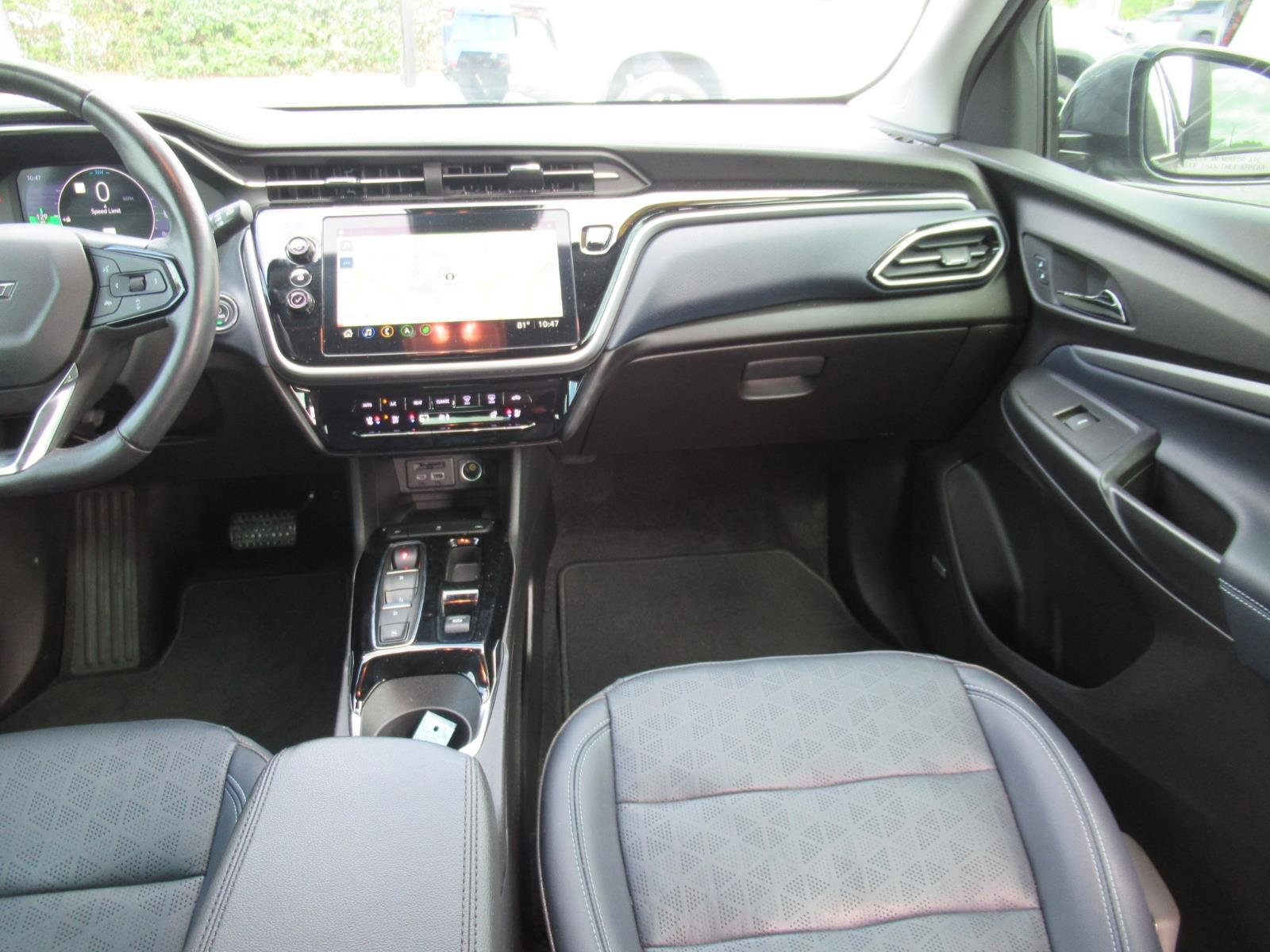 Used 2023 Chevrolet Bolt EUV Premier w/ Sun & Sound Package image 13