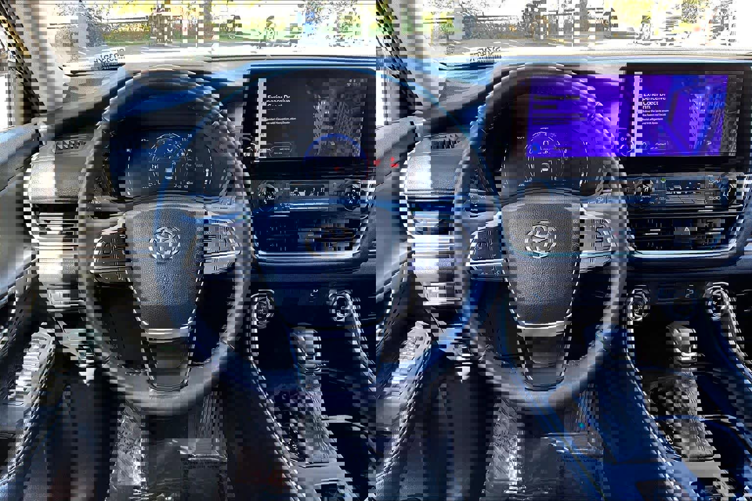 Certified 2025 Toyota Grand Highlander AWD image 5