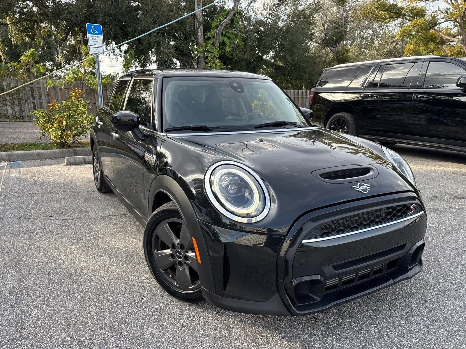 Used 2024 MINI Cooper S FWD image 4
