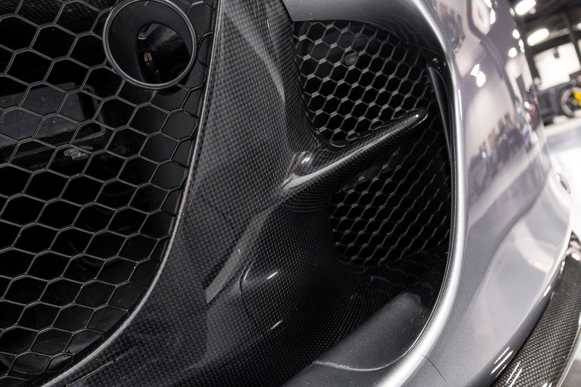 Used 2021 Ferrari 812 GTS image 43