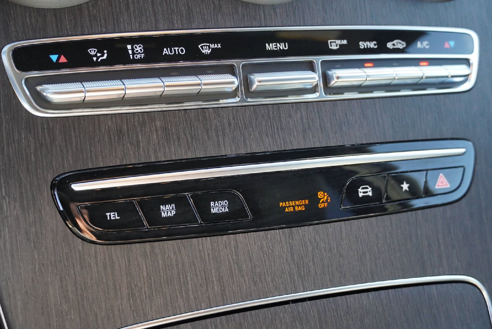 Used 2020 Mercedes-Benz GLC 300 4MATIC image 13