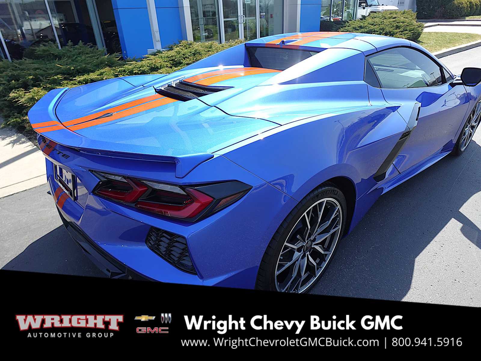 Used 2023 Chevrolet Corvette Stingray Preferred Conv w/ 2LT image 3