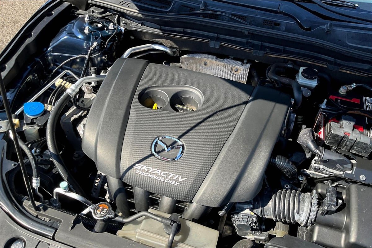 Used 2014 MAZDA MAZDA3 i Touring FWD image 29