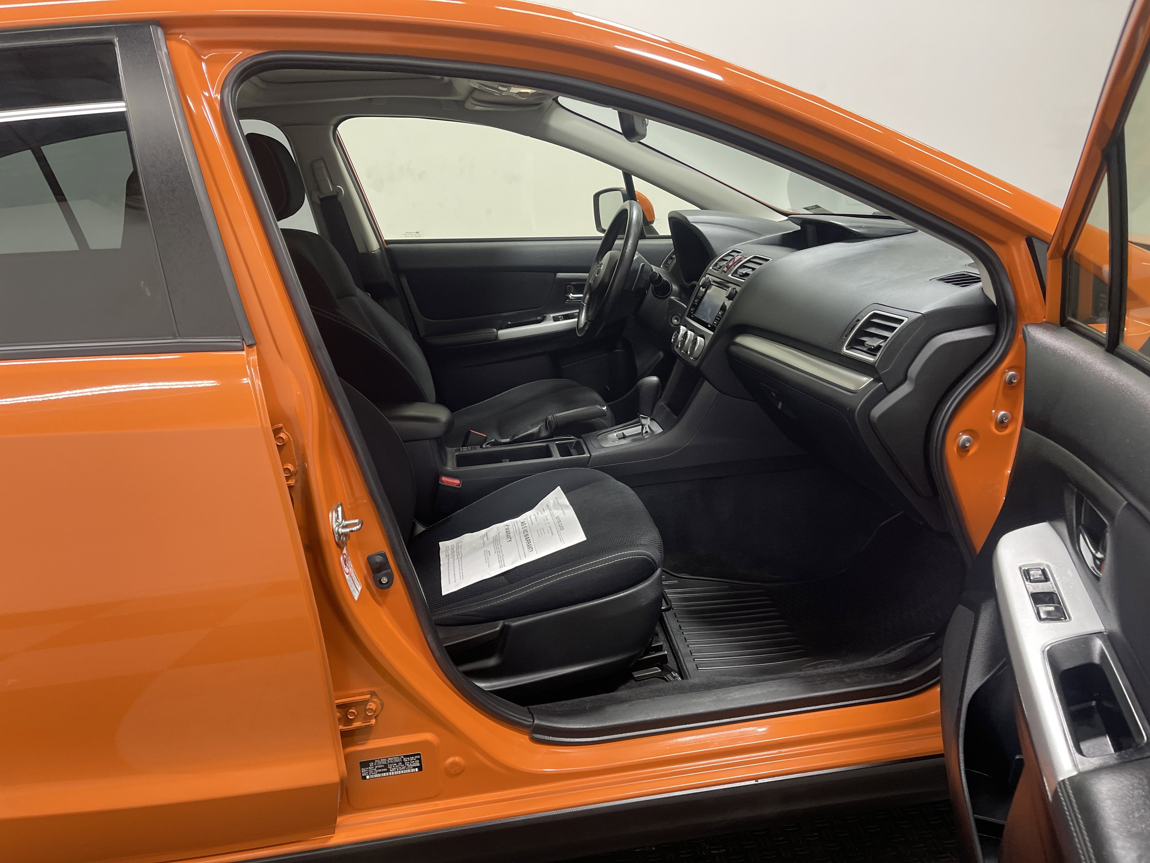 Used 2015 Subaru Crosstrek 2.0i Premium w/ Moonroof Package image 26