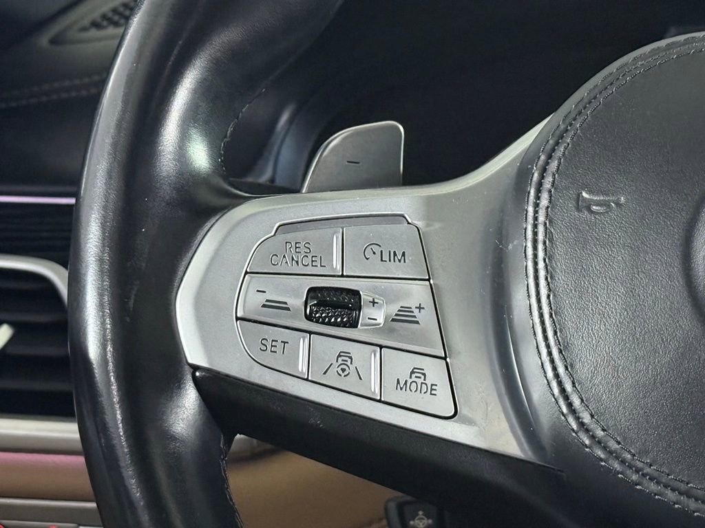 Used 2022 BMW 750i xDrive w/ Executive Package image 46