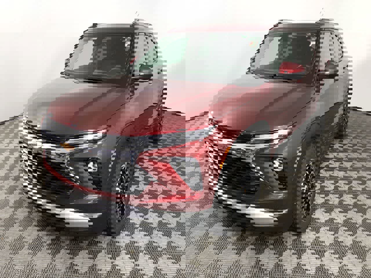 Used 2025 Chevrolet TrailBlazer LT image 4